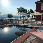 Farm stay Belvedere 9 *