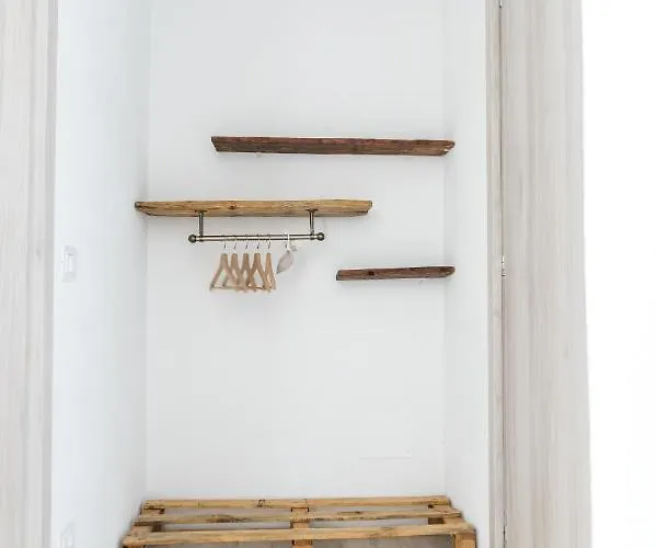 Κατάλυμα σε φάρμα Belvedere 9